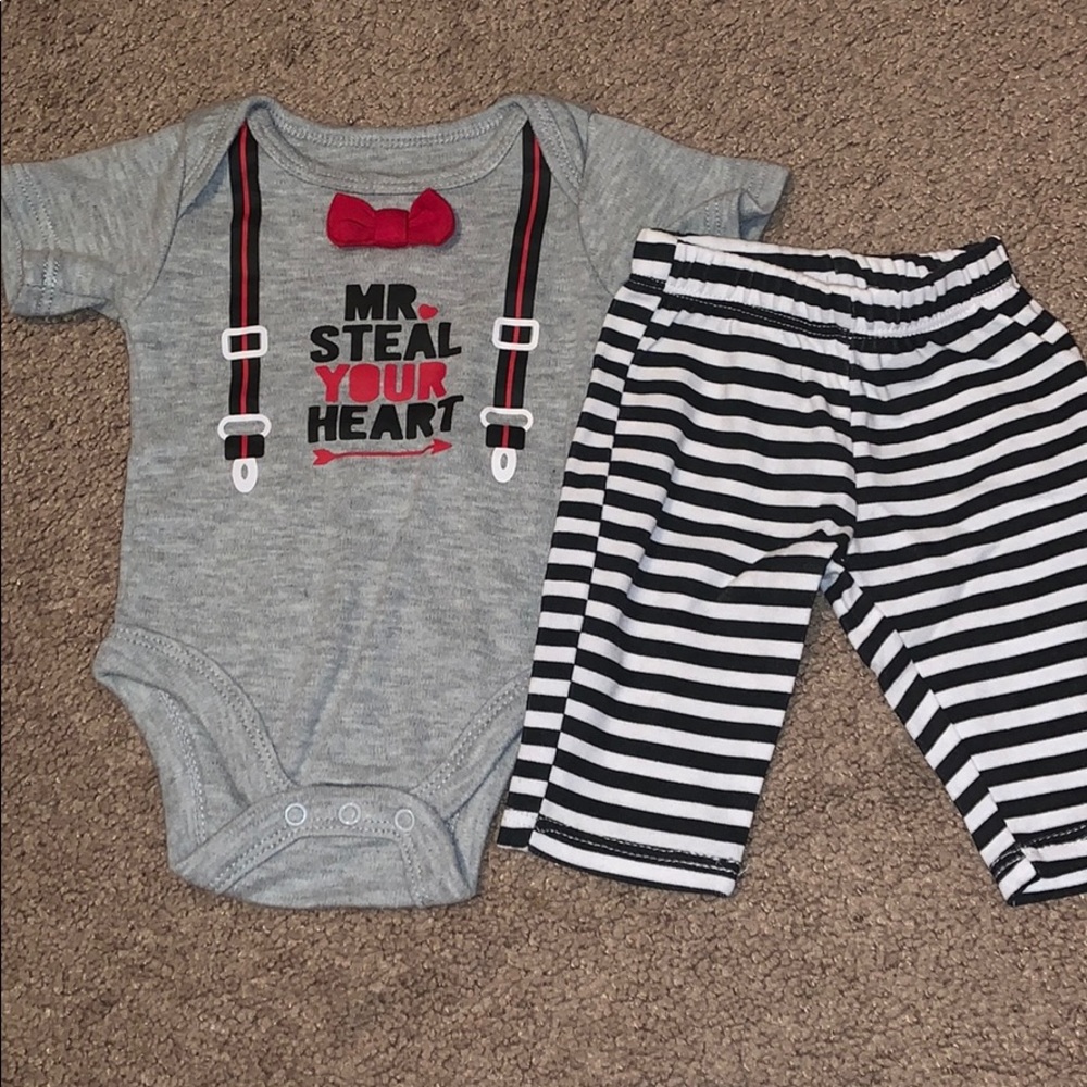 Newborn Valentines Day Outfit